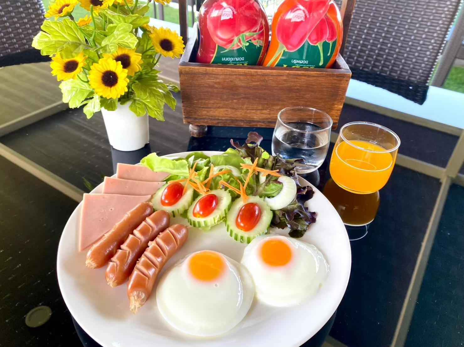 The Vet Boutique Hotel - Sha Extra Plus San Kamphaeng Екстериор снимка